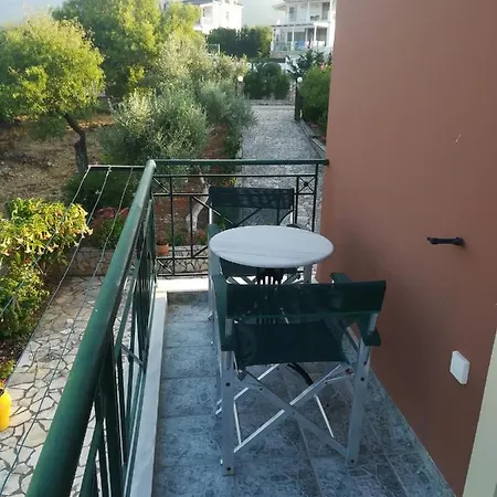 Eleftheria Holiday home *