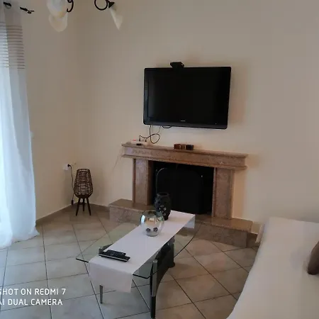 Eleftheria Holiday home *