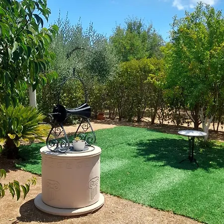 Eleftheria Holiday home *
