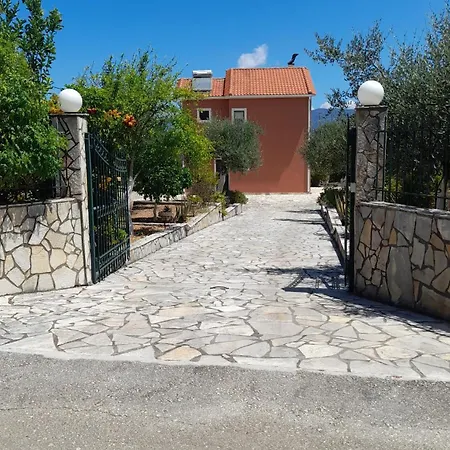 Holiday home Eleftheria *